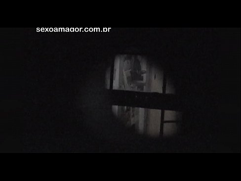 ❤️ Si Blondie ay lihim na nakunan ng video ng isang voyeur ng kapitbahayan na nakatago sa likod ng mga guwang na brick ☑ Sex sa porn tl.analytik24.ru ❌❤
